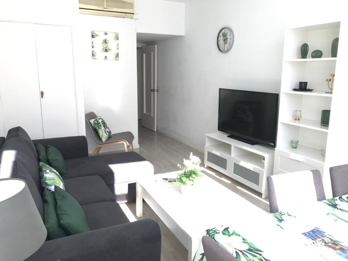 Ferienwohnung Apartamento Con Encanto 'Larios Luxy' Málaga Exterior foto