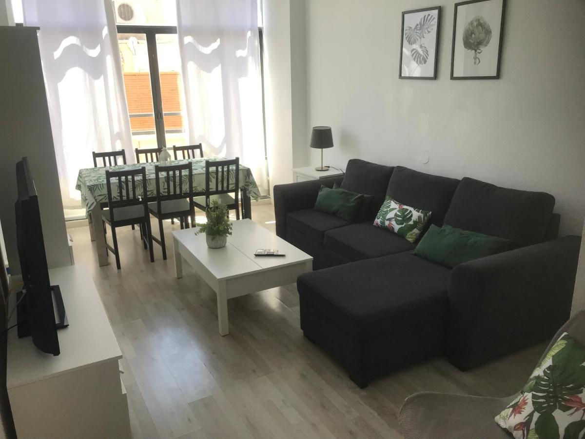 Ferienwohnung Apartamento Con Encanto 'Larios Luxy' Málaga Exterior foto