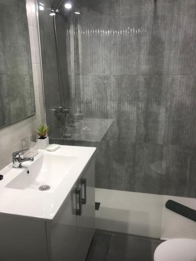 Ferienwohnung Apartamento Con Encanto 'Larios Luxy' Málaga Exterior foto